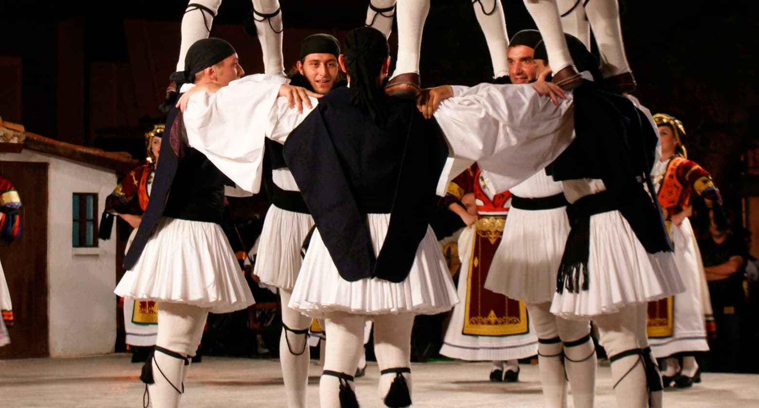 imagen de CENA CON BAILES GRIEGOS Espectáculo con bailes griegos 